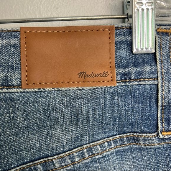 NWT Madewell Womens Curvy High Rise Skinny Jeans Distressed Sz 32 Denim Blue - Picture 13 of 16